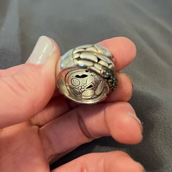 John Hardy Black Sapphire & Sterling ring - Picture 3 of 5